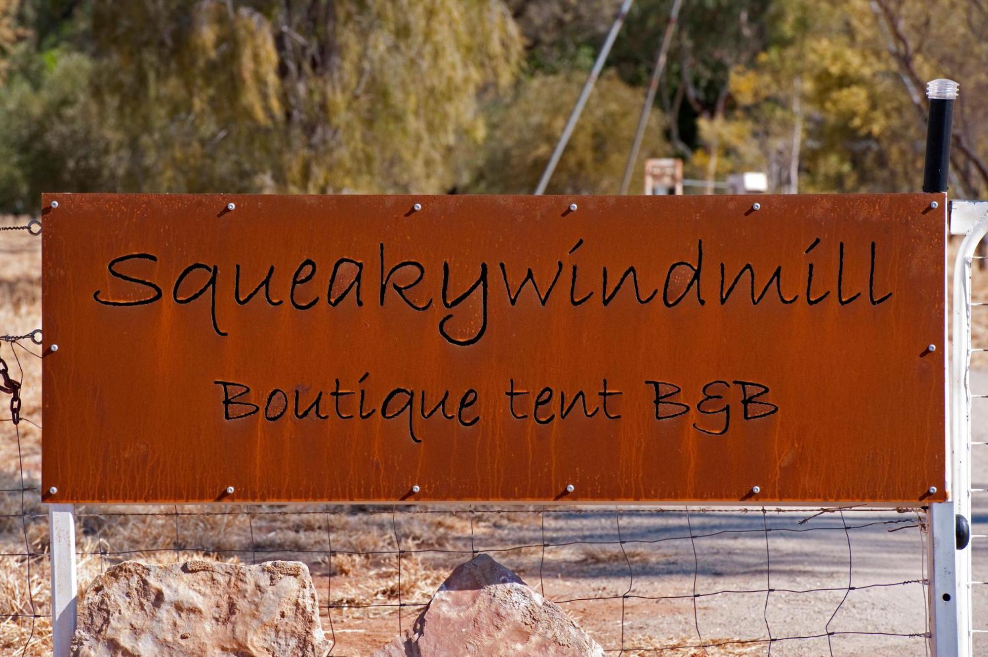 Squeakywindmill Boutique Tent B&B Алис-Спрингс Экстерьер фото