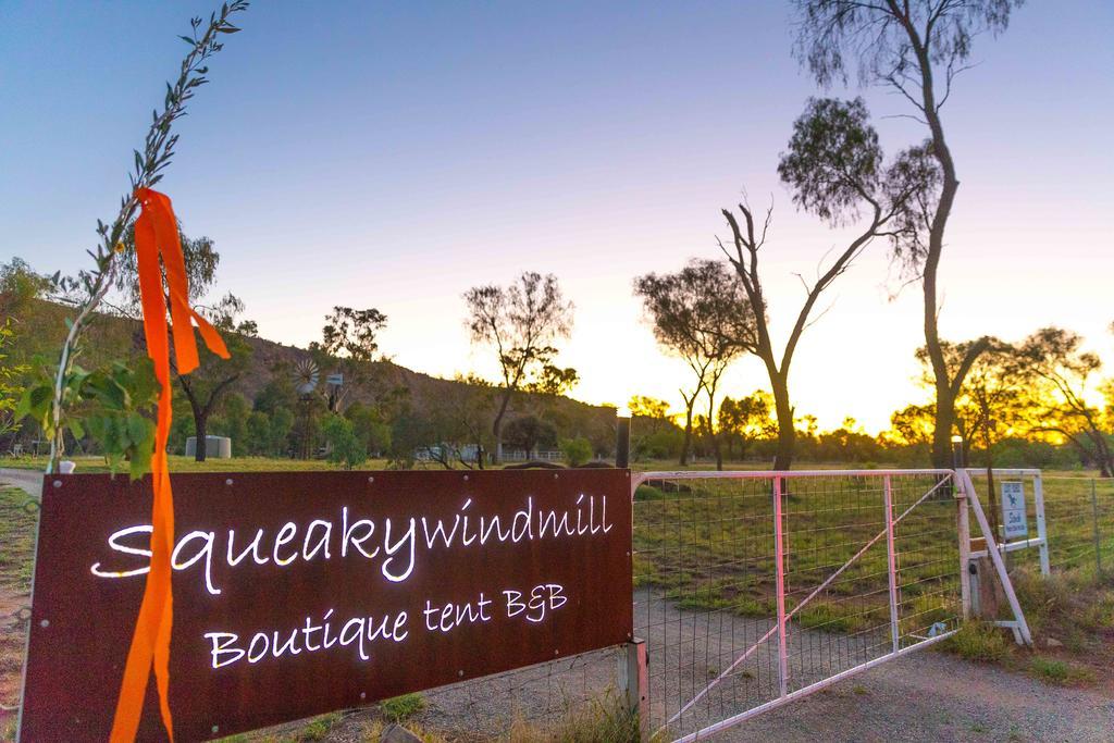 Squeakywindmill Boutique Tent B&B Алис-Спрингс Экстерьер фото