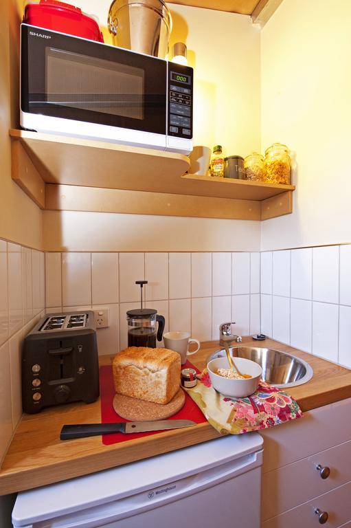 Squeakywindmill Boutique Tent B&B Алис-Спрингс Экстерьер фото